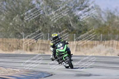 media/Dec-01-2025-Moto Forza (Mon) [[2daa91e15f]]/3-Beginner Group/Session 3 (Turn 3)/